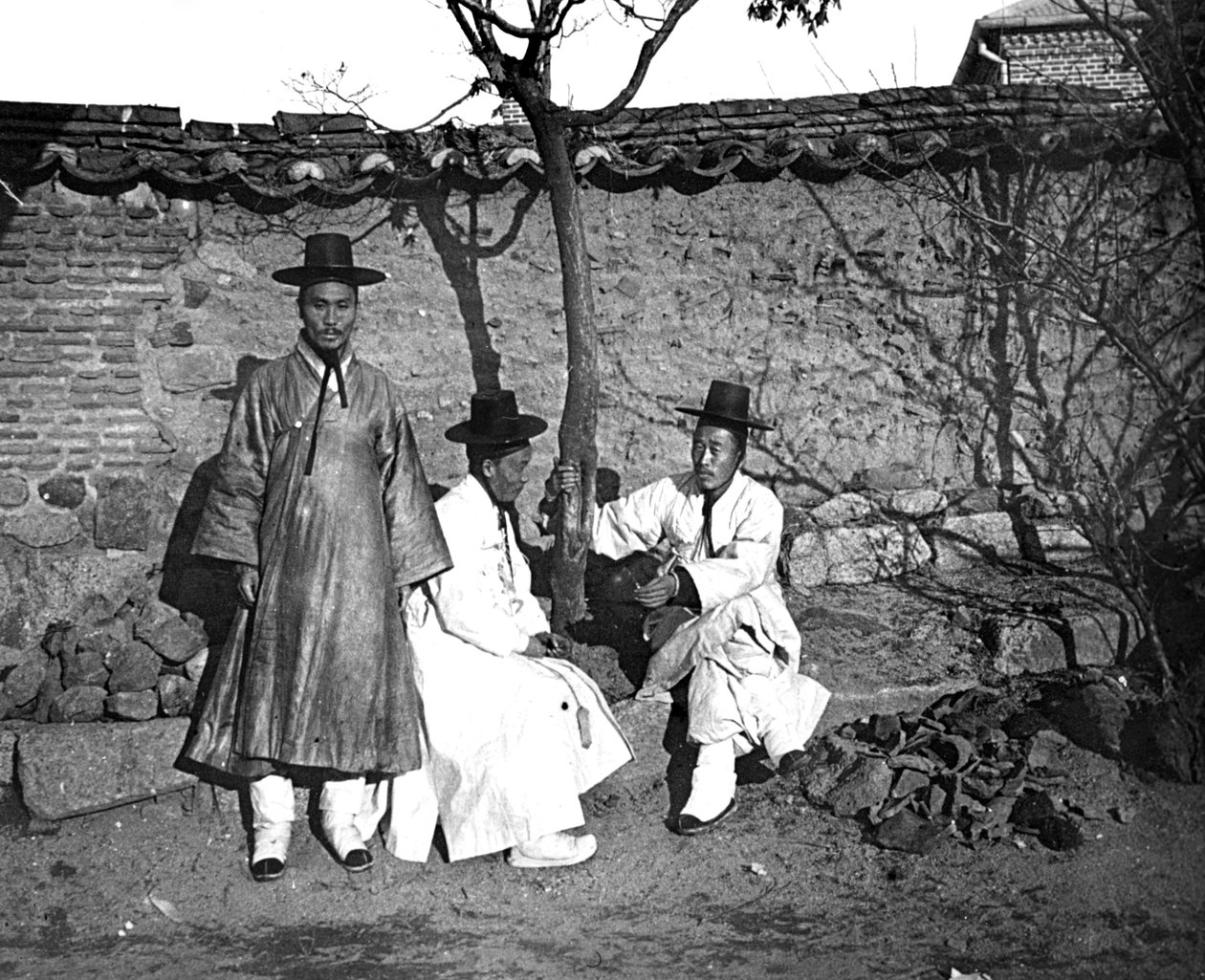 Koreanske mænd, 1900 af Unbekannt