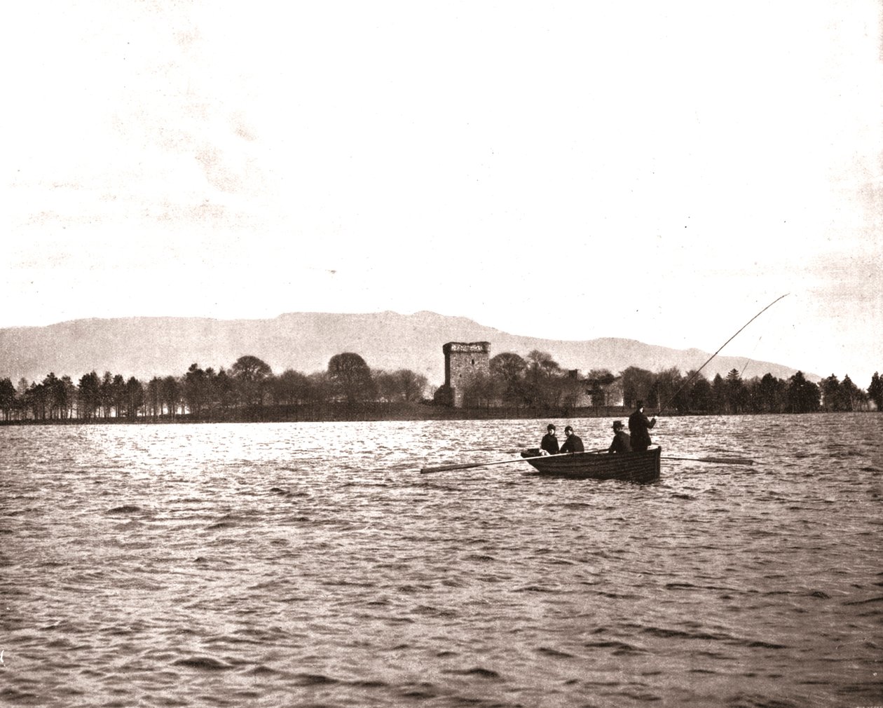 Lochleven Castle, Kinross, Skotland, 1894. af Unbekannt