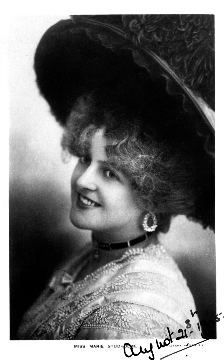 Marie Studholme 1875-1930, engelsk skuespillerinde, 1905 af Unbekannt