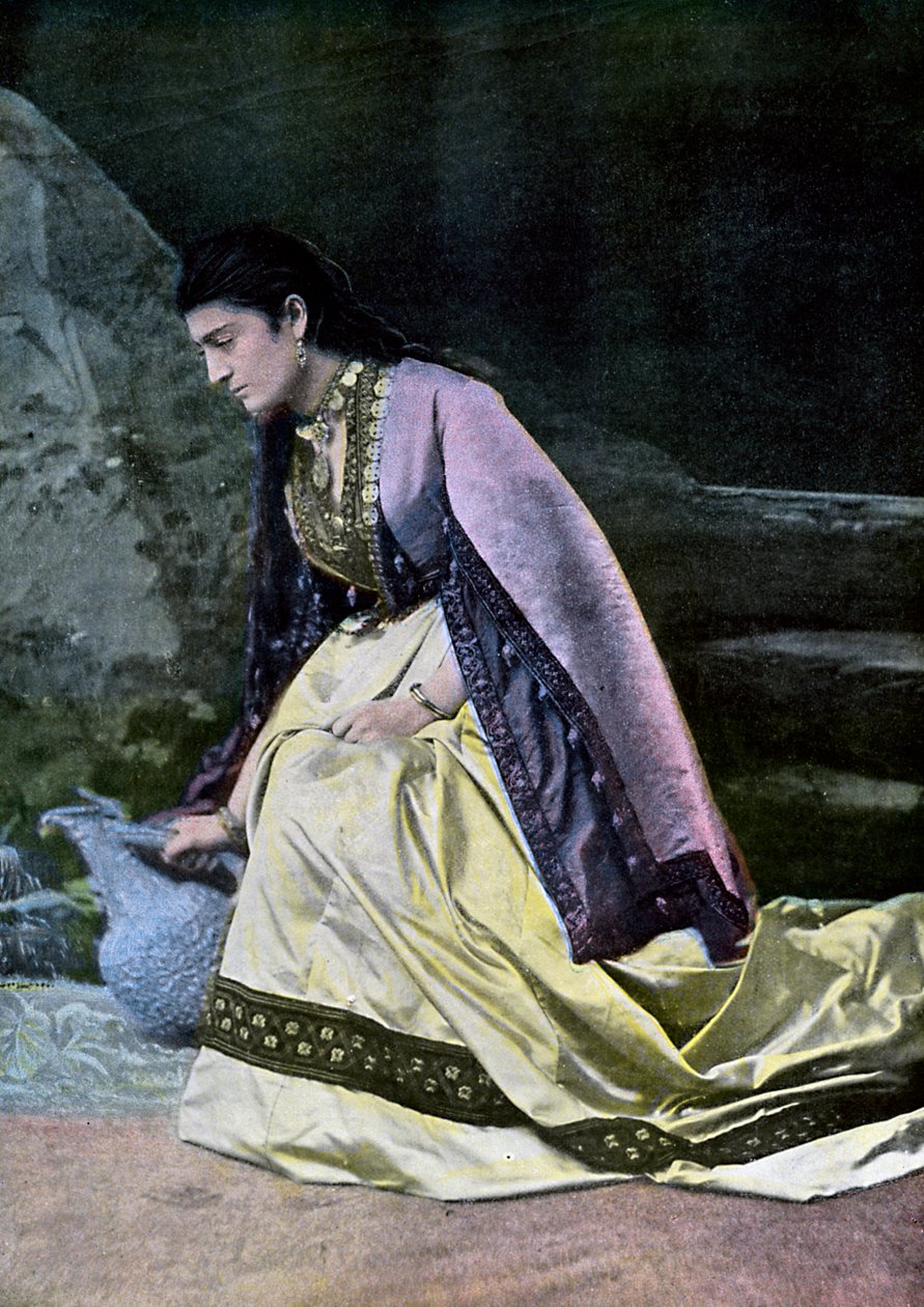 Mingrelien kvinde samler vand, c1890 af Unbekannt