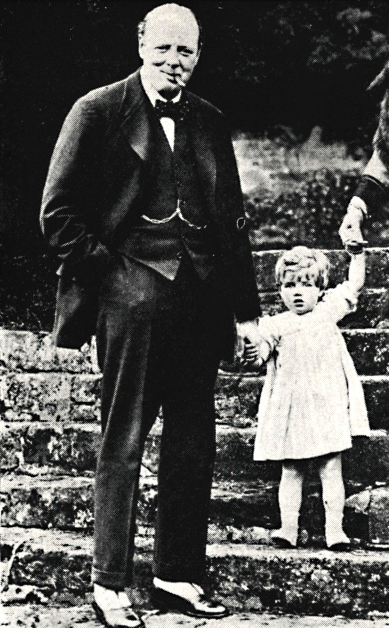 Mr. Churchill med sin datter, 1924, 1945. af Unbekannt