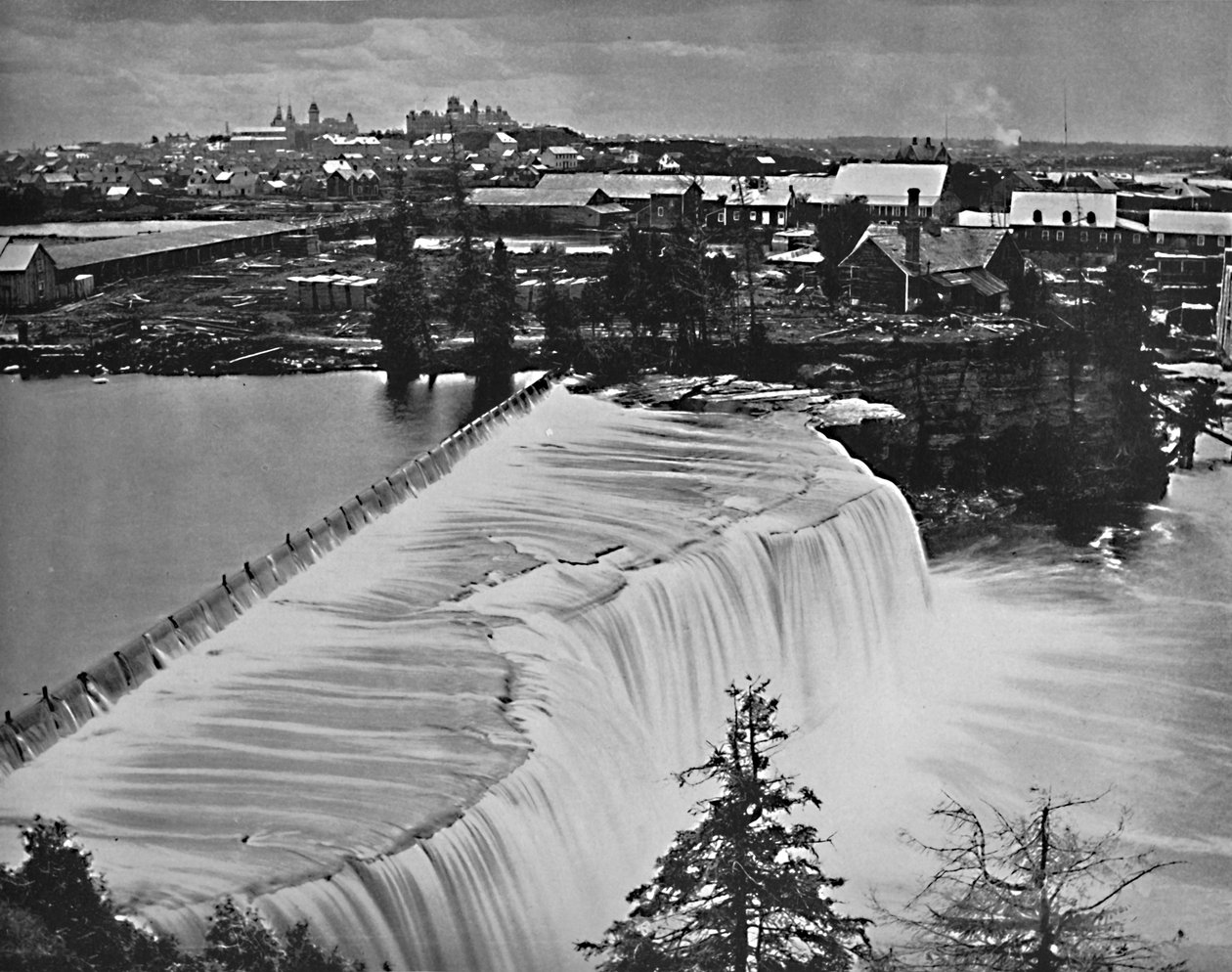 Ottawa, Canada, fra Rideau Falls, c1897. af Unbekannt