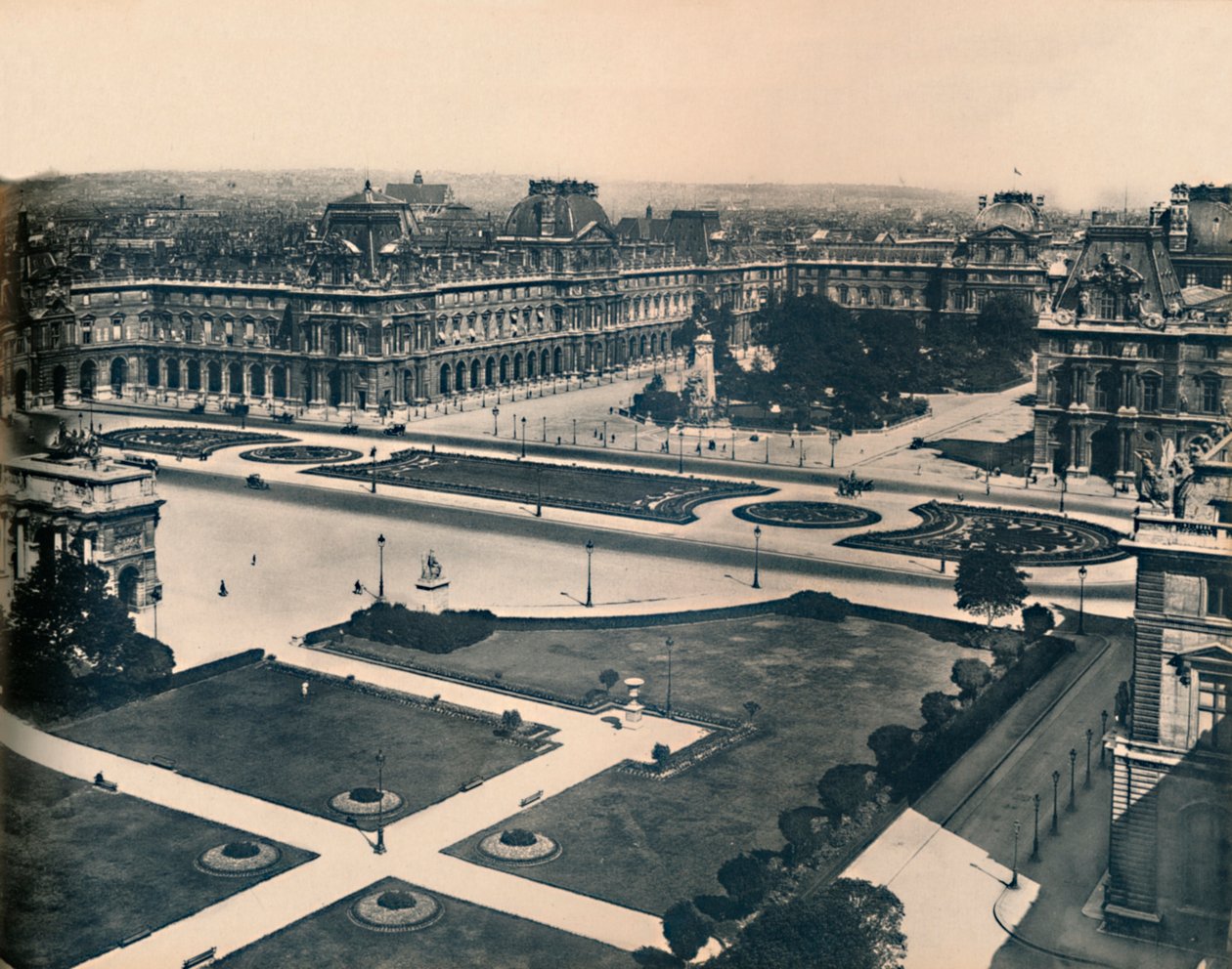 Paris. - Tuilerierne. -LL, c1910. af Unbekannt