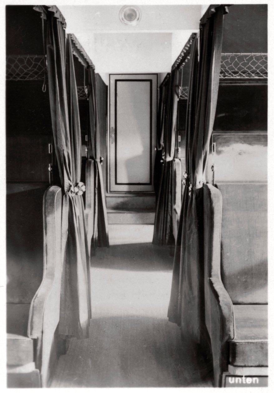 Kabine af Zeppelin LZ 126, c1924 1933 af Unbekannt