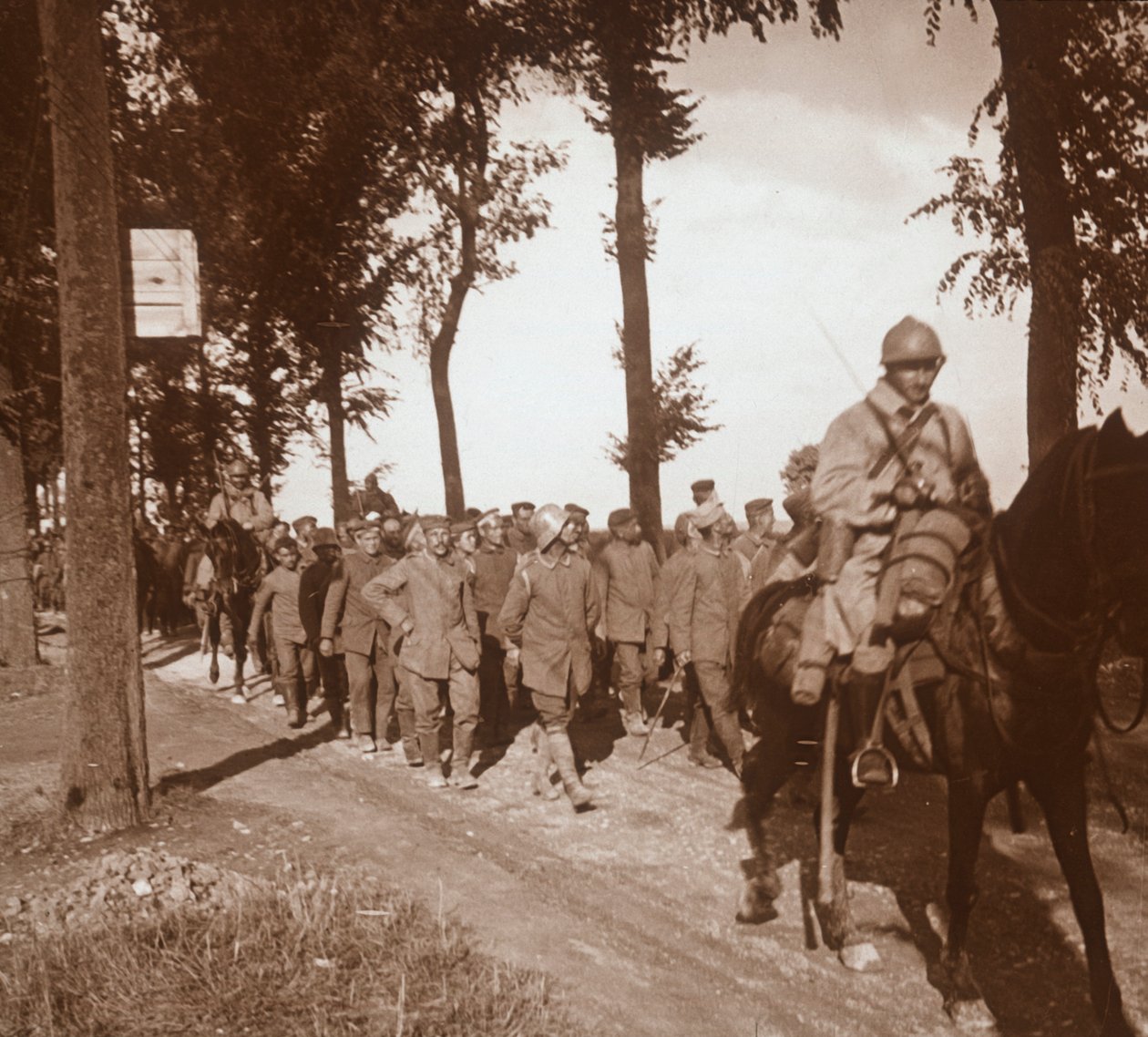 Fanger i Catenoy, Oise, Nordfrankrig, c1914-c1918 af Unbekannt