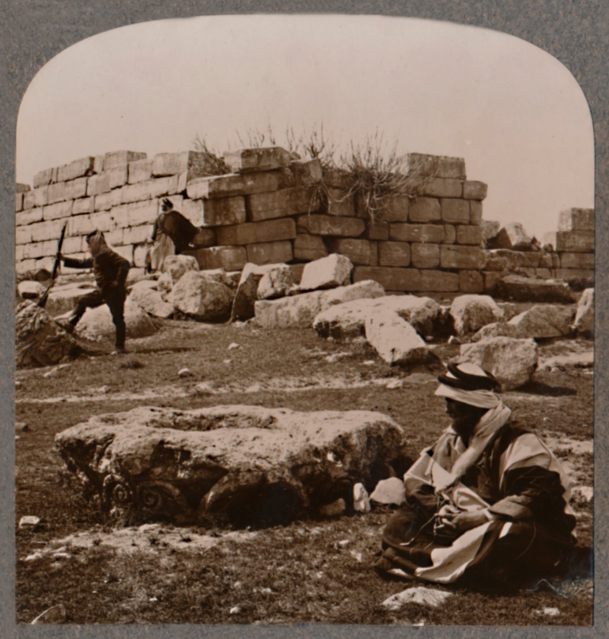 Ruiner nær Machaerus, ca. 1900 af Unbekannt