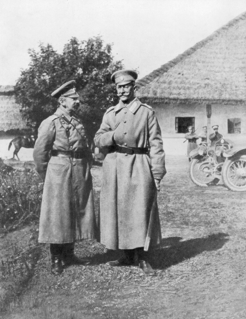 Russiske generaler Gurko og Brusilov, 1917 af Unbekannt