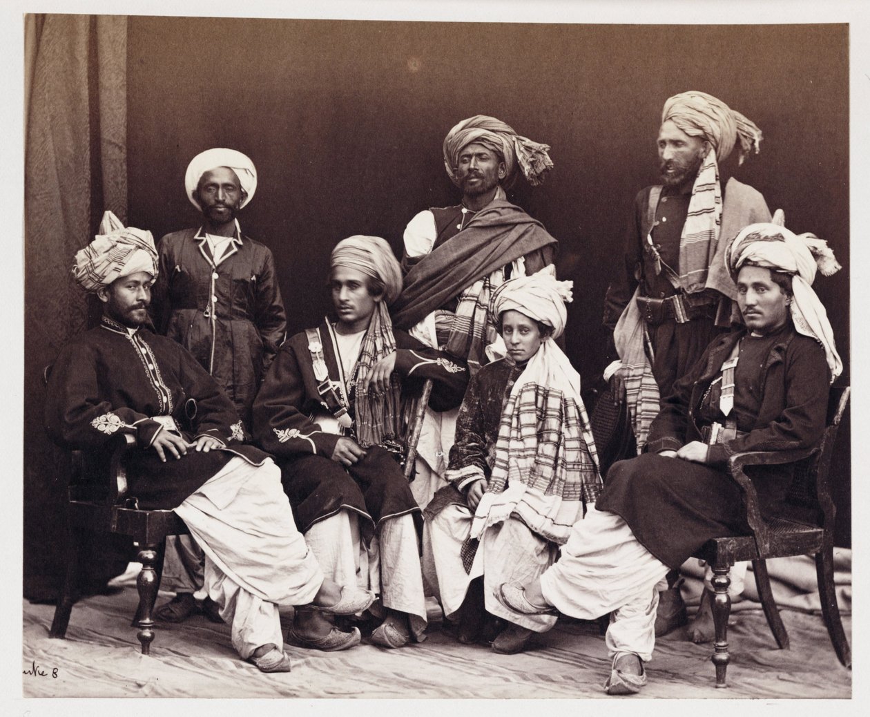 Sønner af Nowroz Khan med ledsagere, c 1878 af Unbekannt