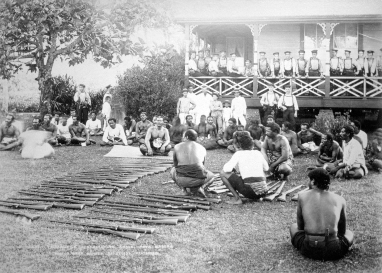Tamasesisk distribuerende våben, Apia, Samoa, 1899 af Unbekannt