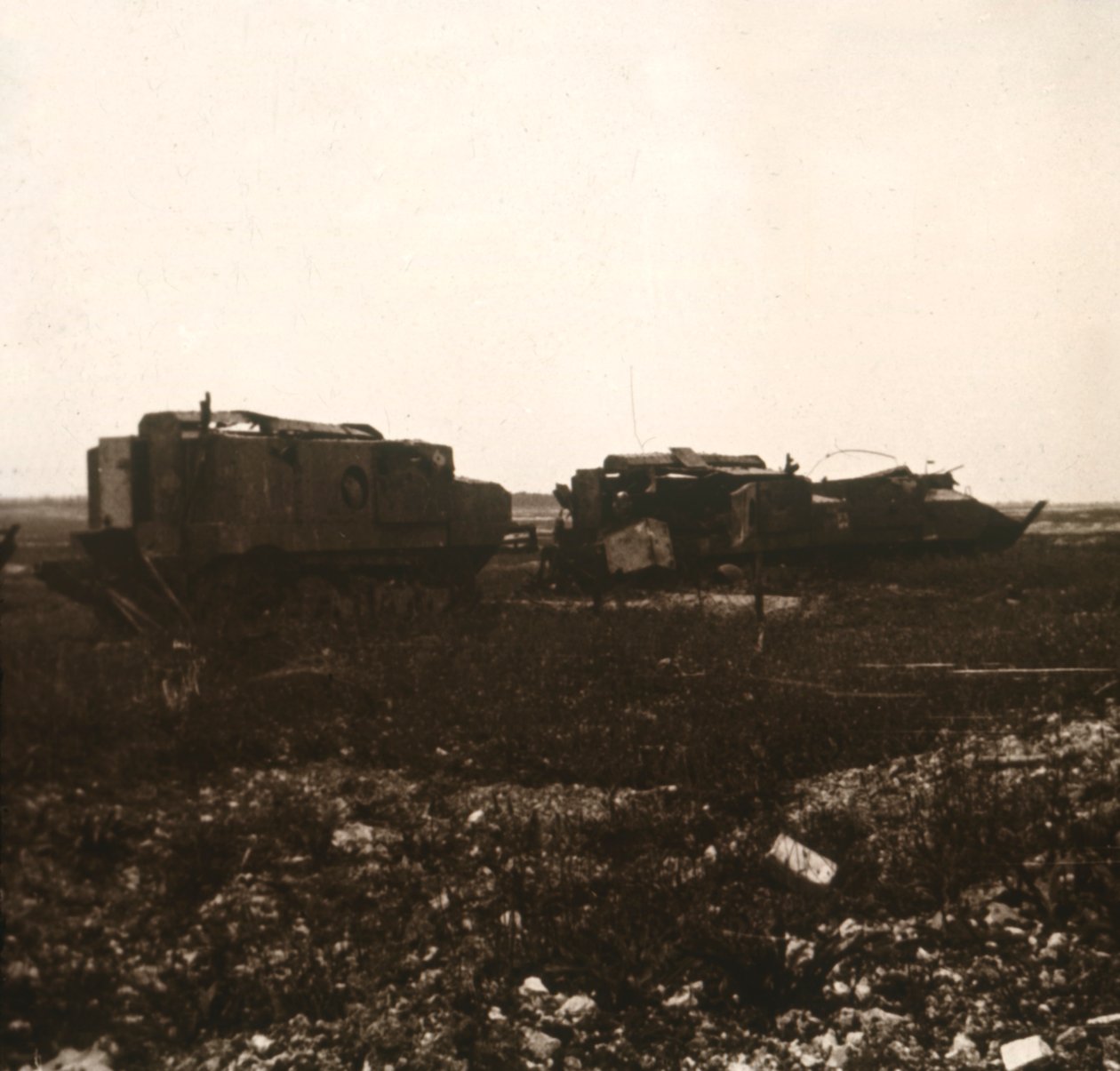 Tanks, Juvincourt, Nordfrankrig, c1914-c1918 af Unbekannt