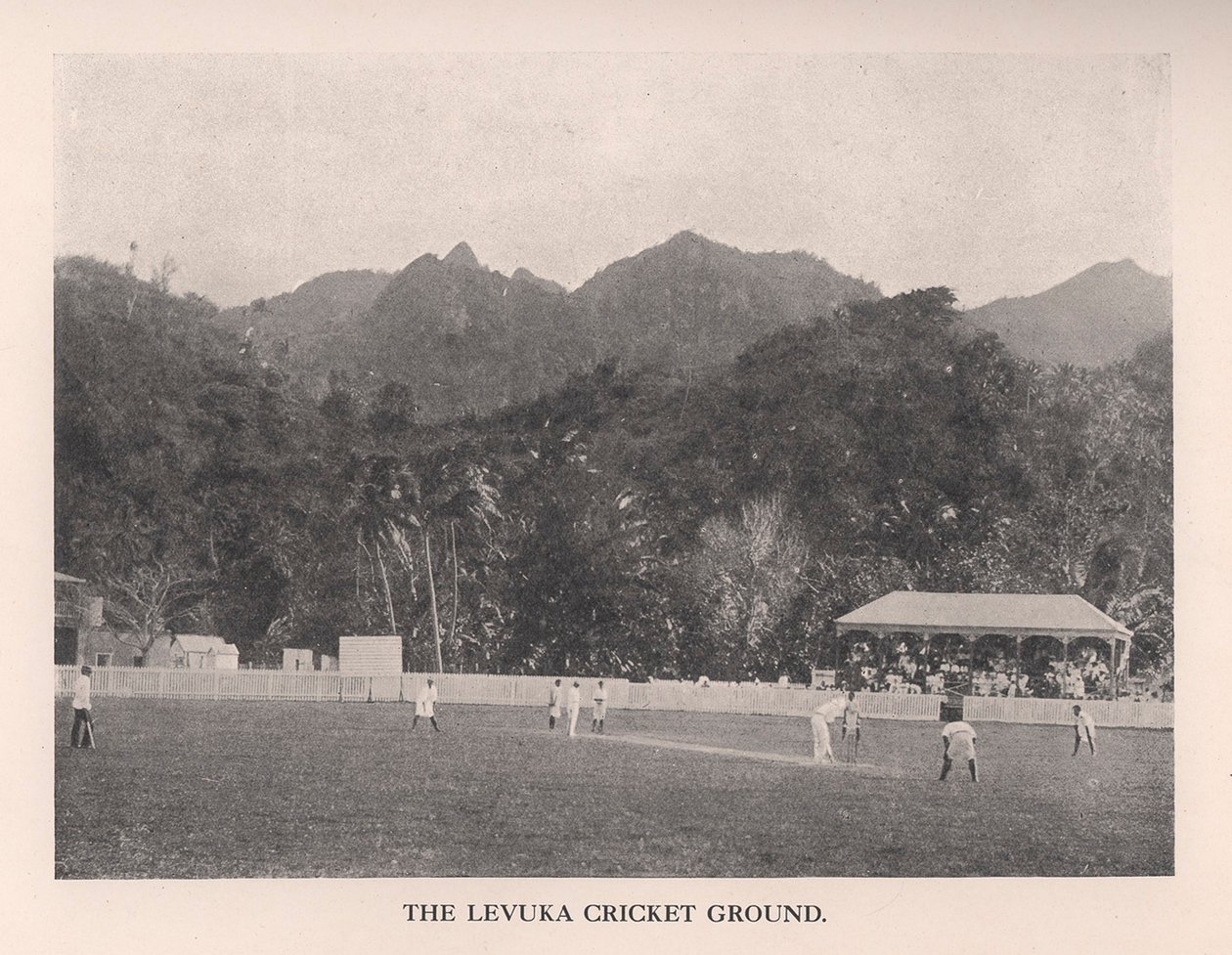 Levuka Cricket Ground, Fiji, 1912 af Unbekannt