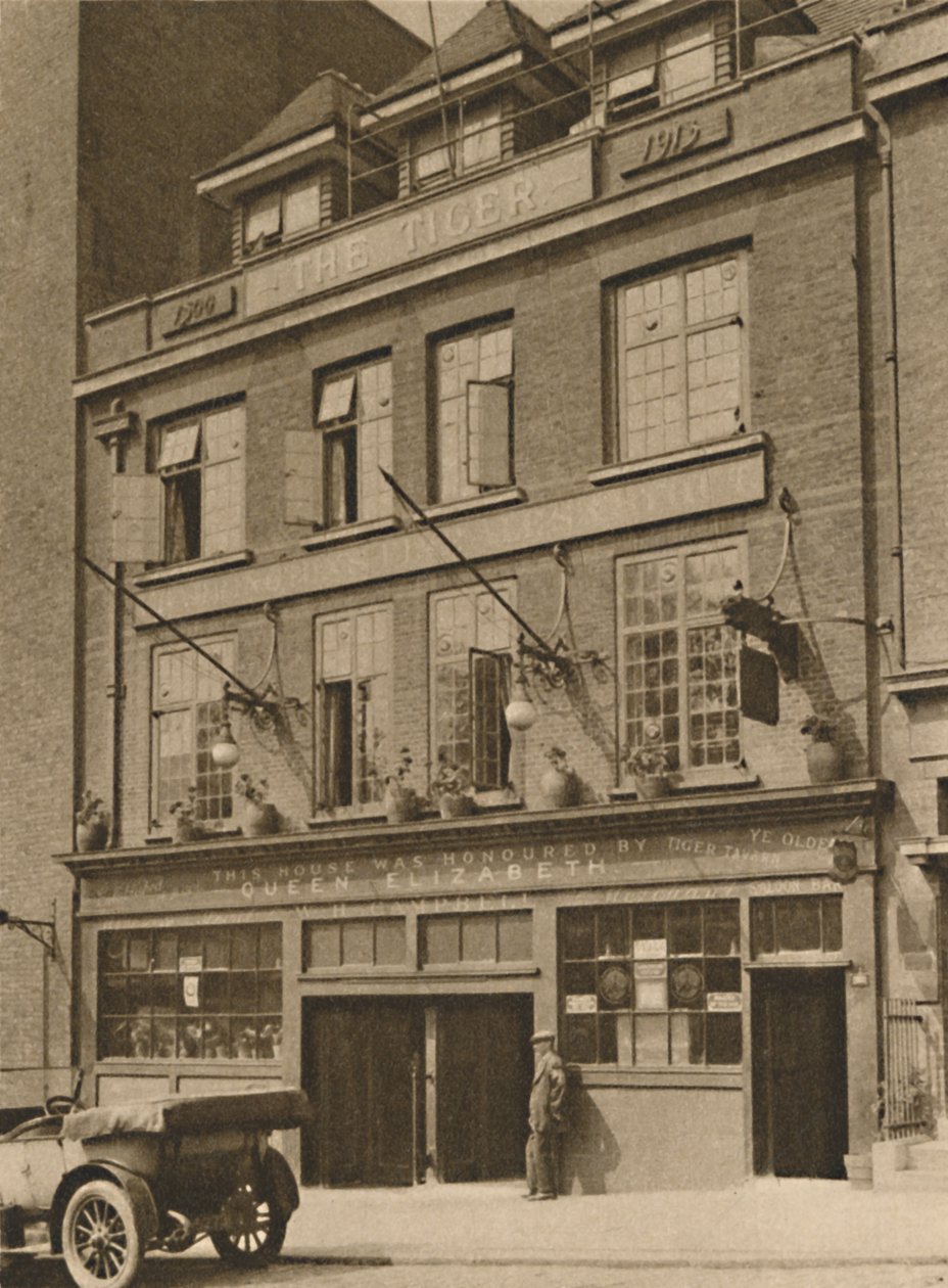 Tiger Tavern på Tower Hill, c1935. af Unbekannt