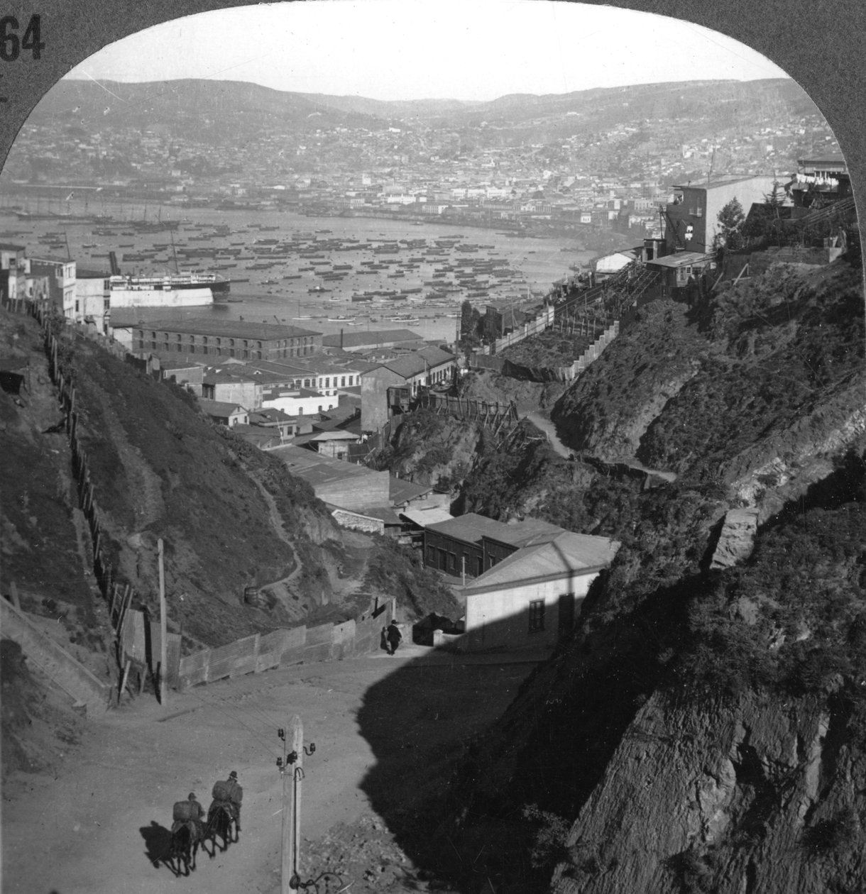 Havnen og byen Valparaiso, Chile, omkring 1900-tallet af Unbekannt