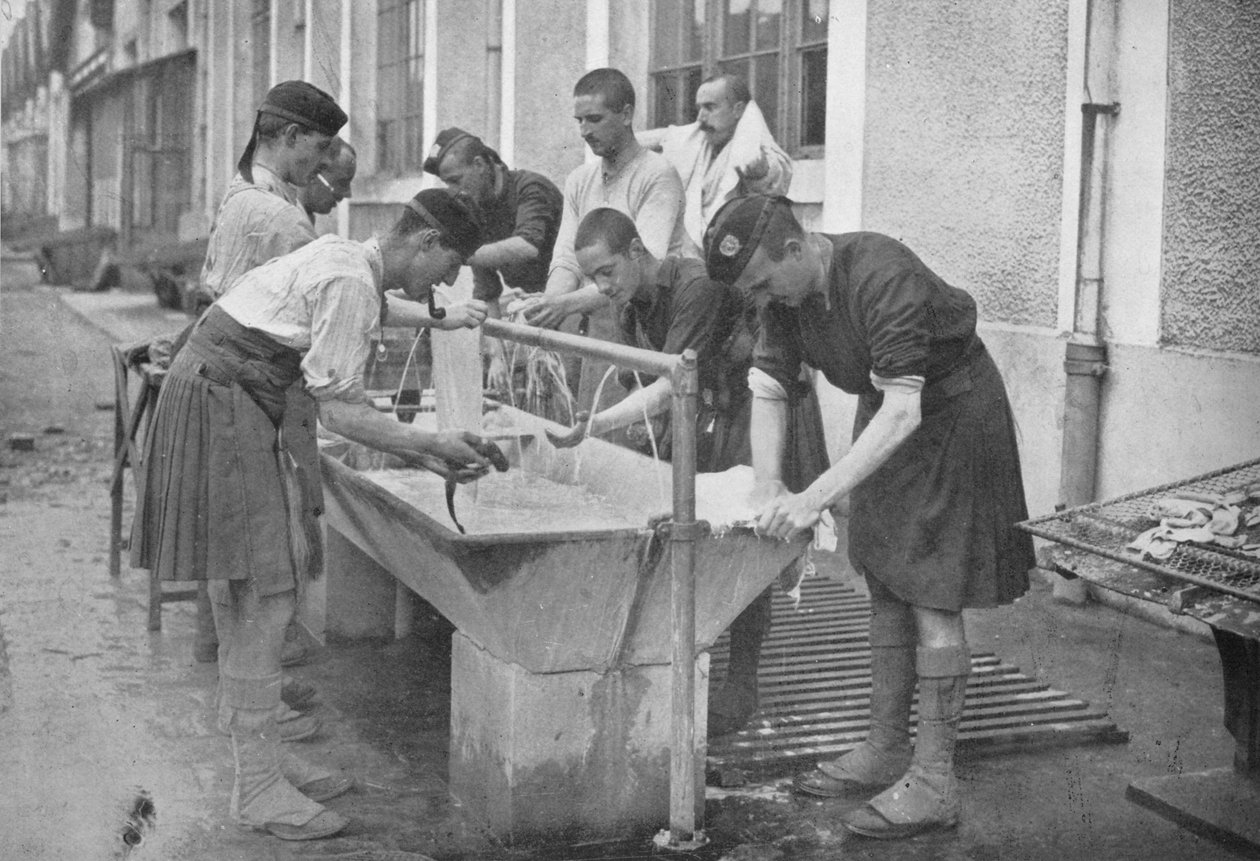 Morgentoilettet på kontinentet, 1914 af Unbekannt