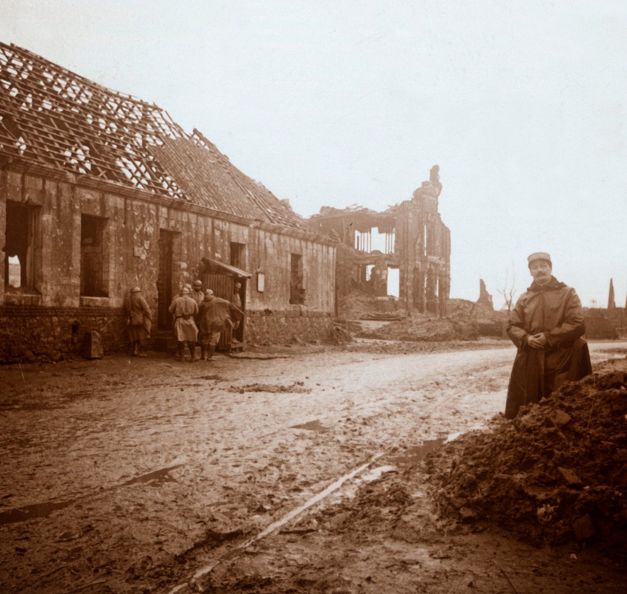 Rådhus i Ablain-Saint-Nazaire, Nordfrankrig, c1914-c1918. af Unbekannt