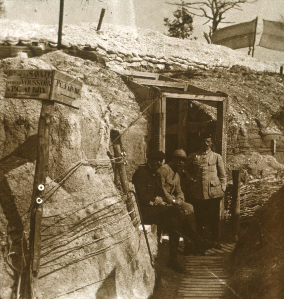 Skyttegrave, Champagne, Nordfrankrig, c1914-c1918 af Unbekannt