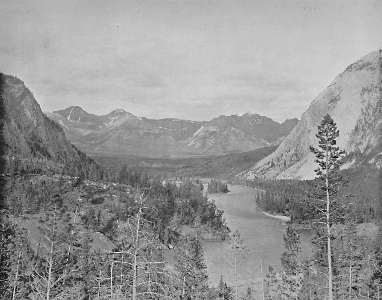 Valley of the Bow River, Alberta, Canada, c1897. af Unbekannt