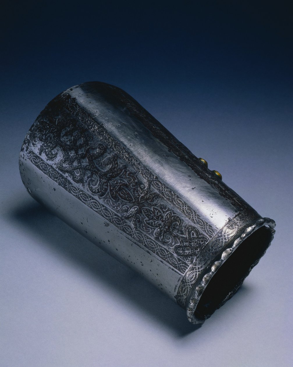 Vambrace, ca. 1560. af Unbekannt