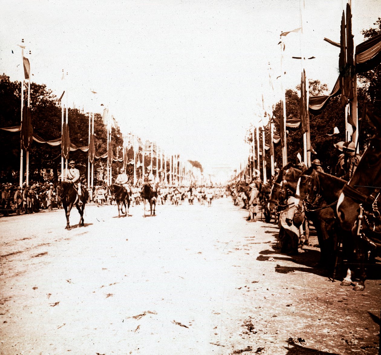 Sejrsparade, Paris, Frankrig, c1918-c1919 af Unbekannt