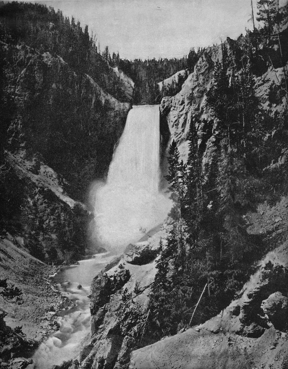 Yellowstone Falls, Wyoming, c1897. af Unbekannt
