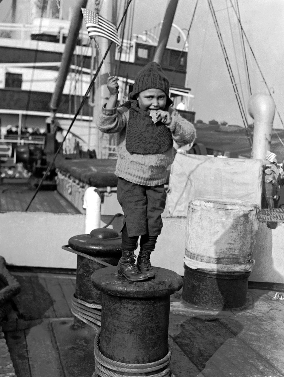 Barn ankommer til Ellis Island af Unbekannt Unbekannt