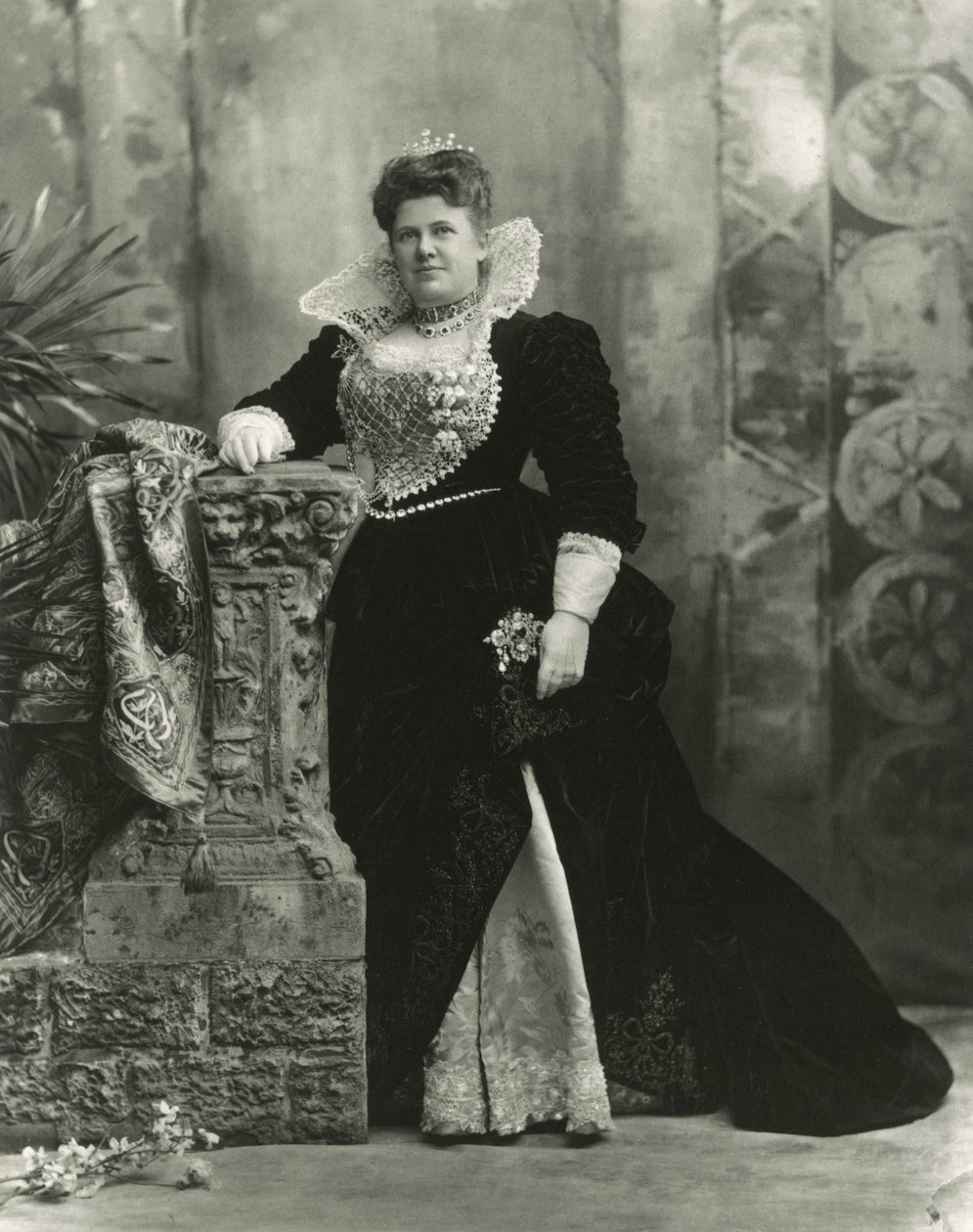 Cornelia Bradley Martin, som Mary Stuart, Queen of Scots, Bradley-Martin Ball, 1897 af Unbekannt Unbekannt