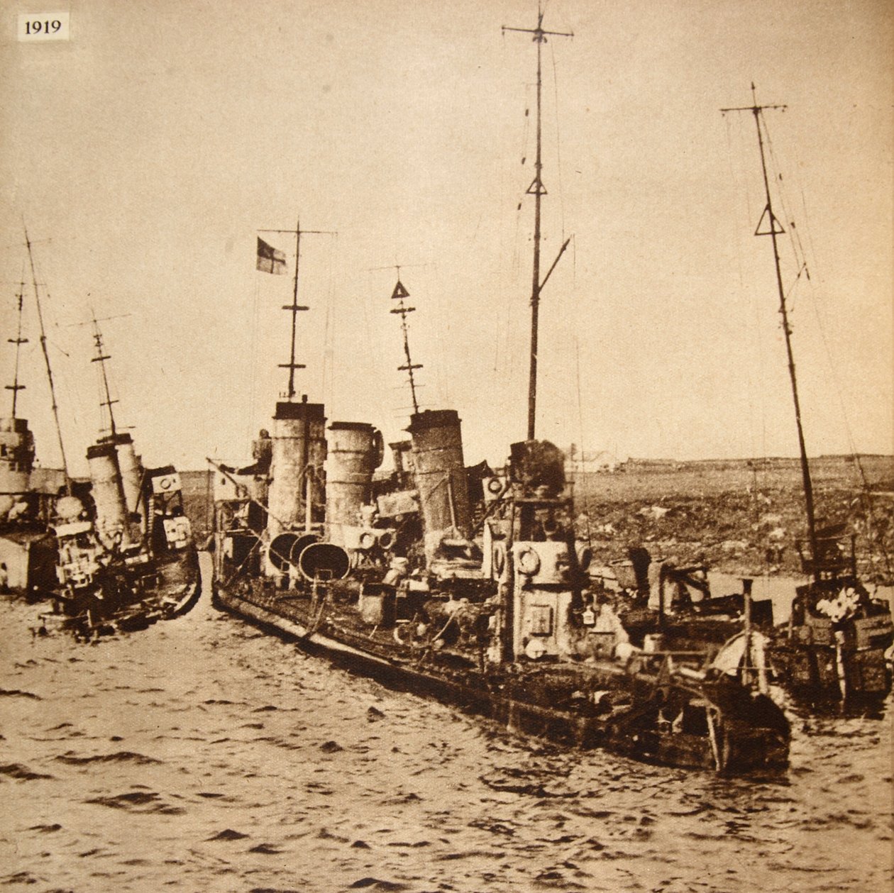 Nedbrydning af den tyske flåde, Scapa Flow, 1919 af Unbekannt Unbekannt