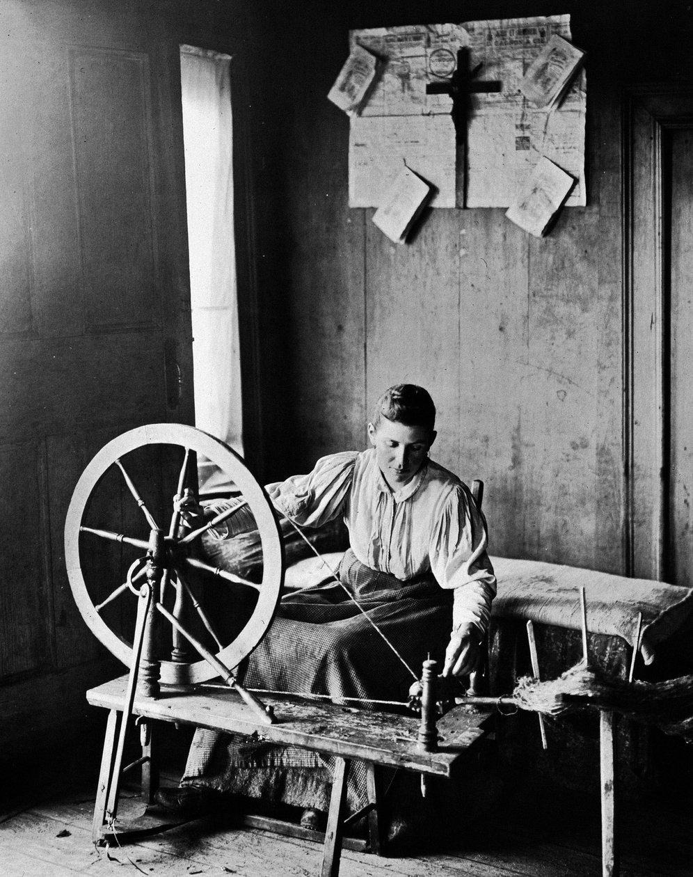 Håndværksvævning af Nortman omkring 1890. af Unknown photographer