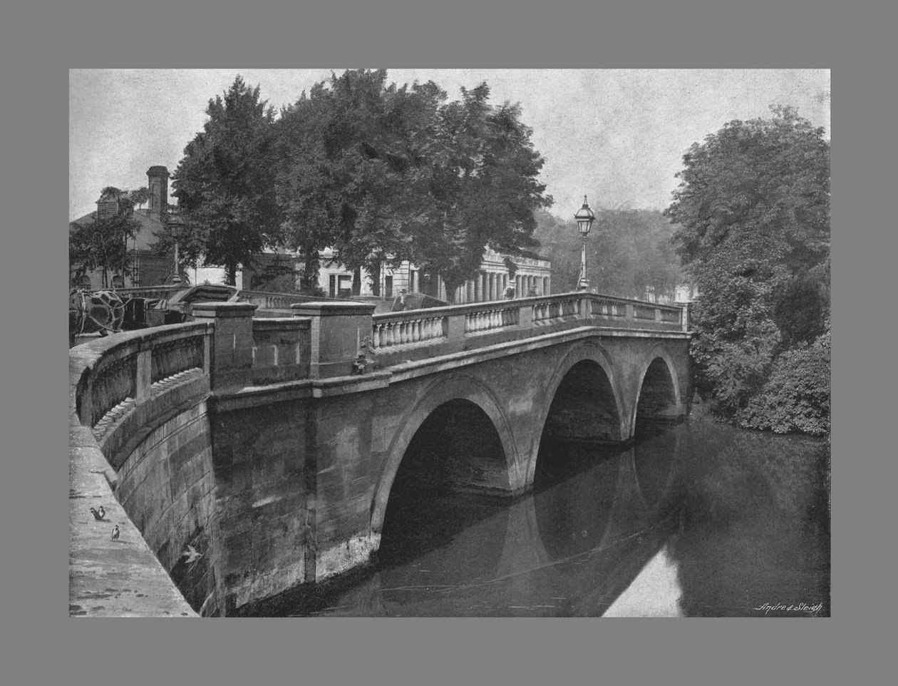 Leamington Bridge, c1900 af Valentine and Sons Ltd