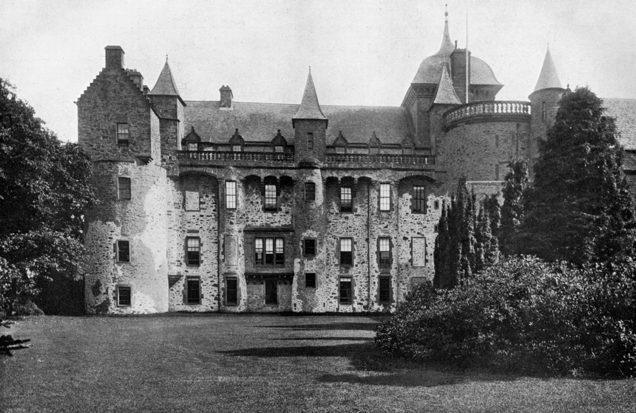 Thirlestane Castle, Lauder, Skotland, 1924-1926 af Valentine and Sons Ltd