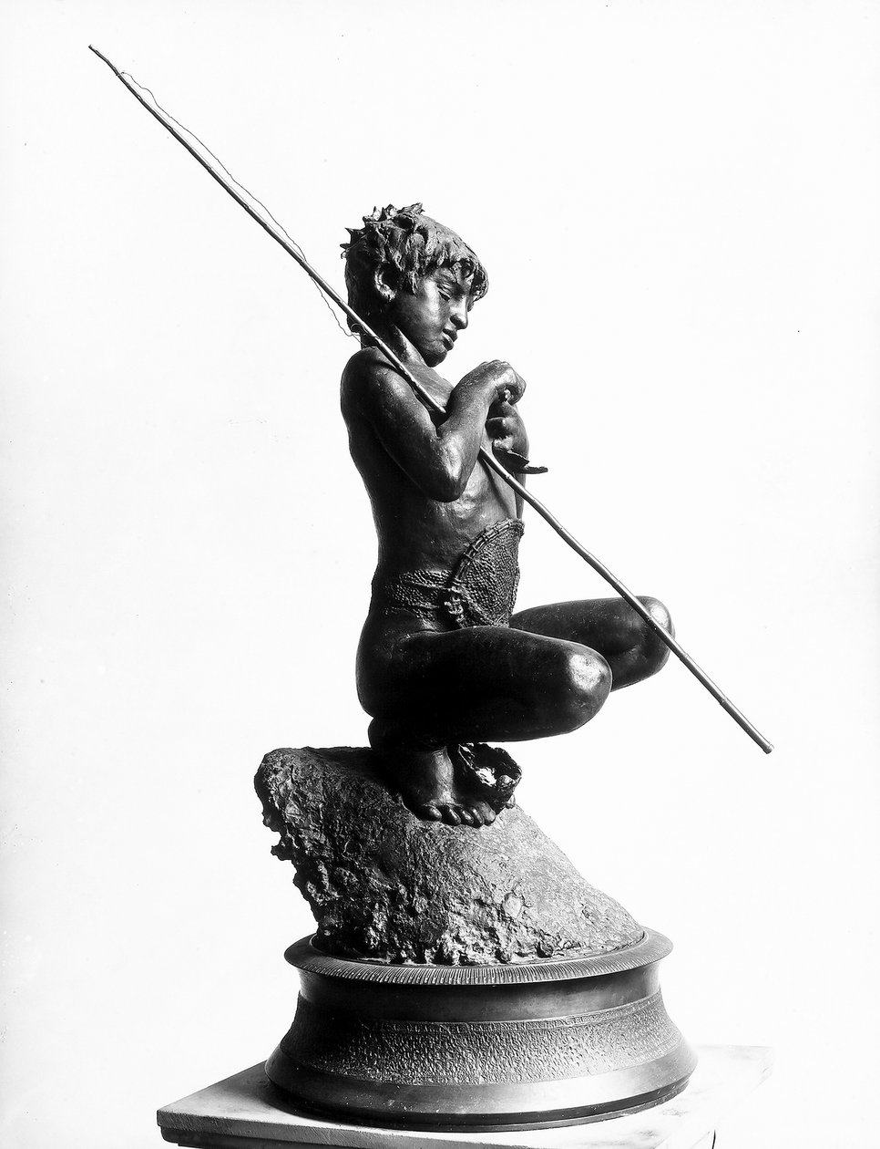 Den lille fisker (bronze) af Vincenzo Gemito