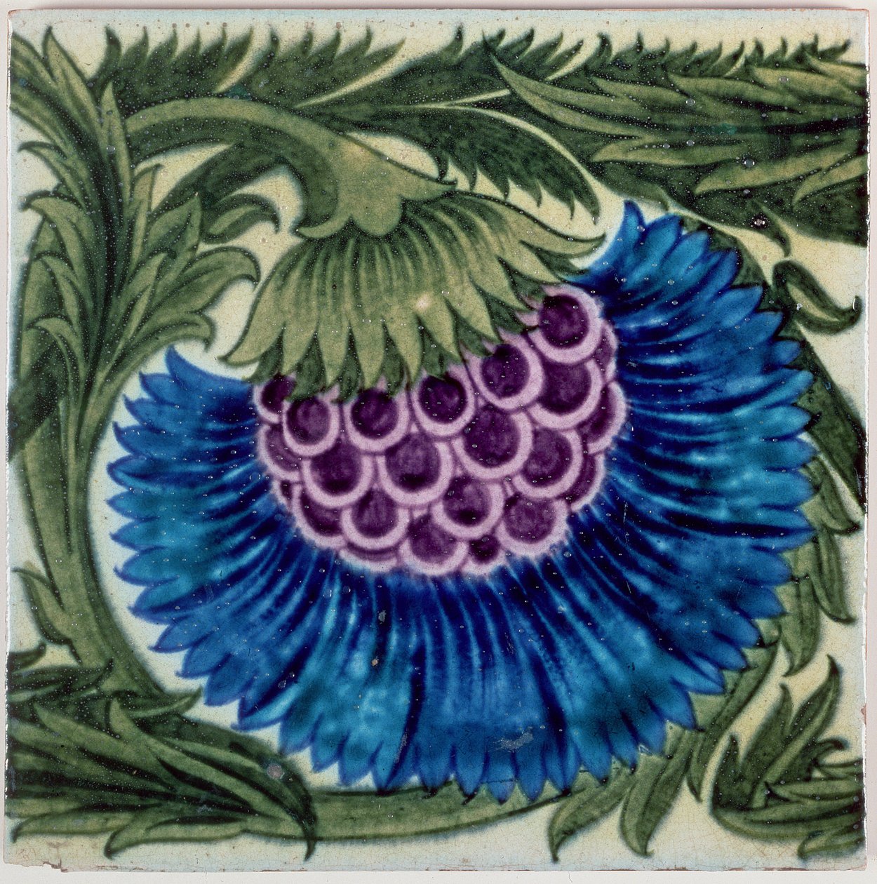 Flise, dekoreret med stiliserede blomster i persiske farver (keramik) af William de Morgan