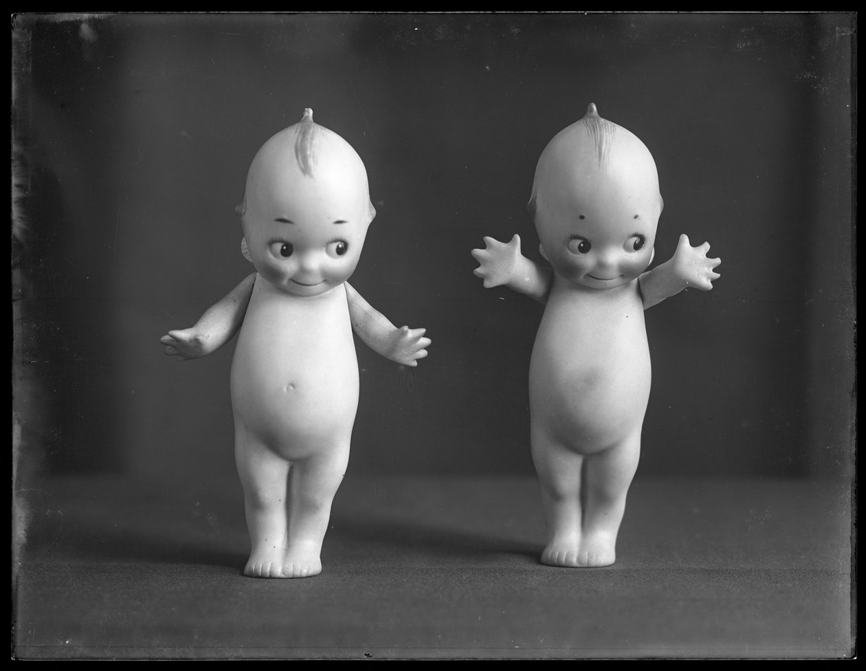 Et par kewpie-dukker, ca. 1913 af William Davis Hassler