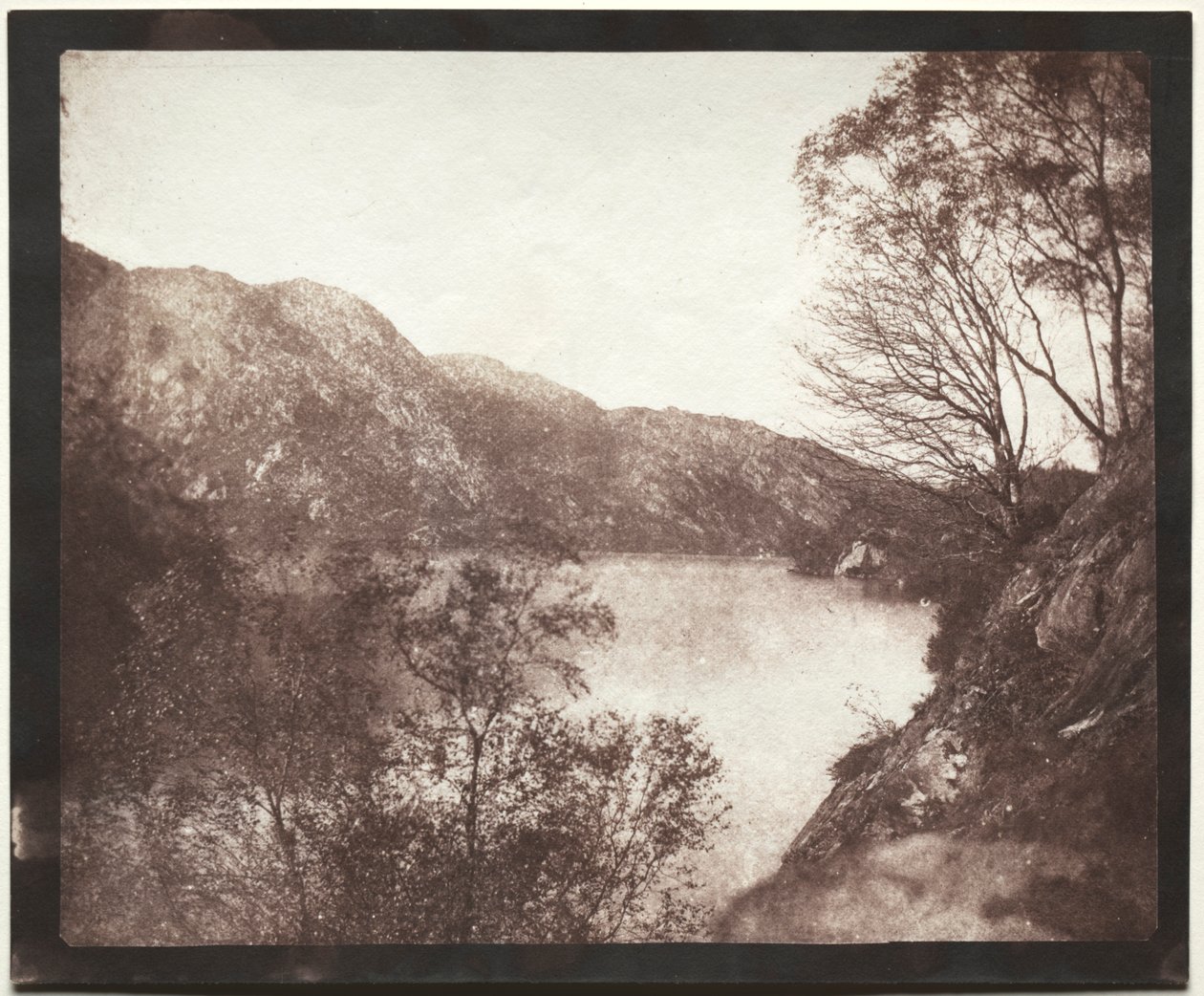 Loch Katrine, 1844. af William Henry Fox Talbot