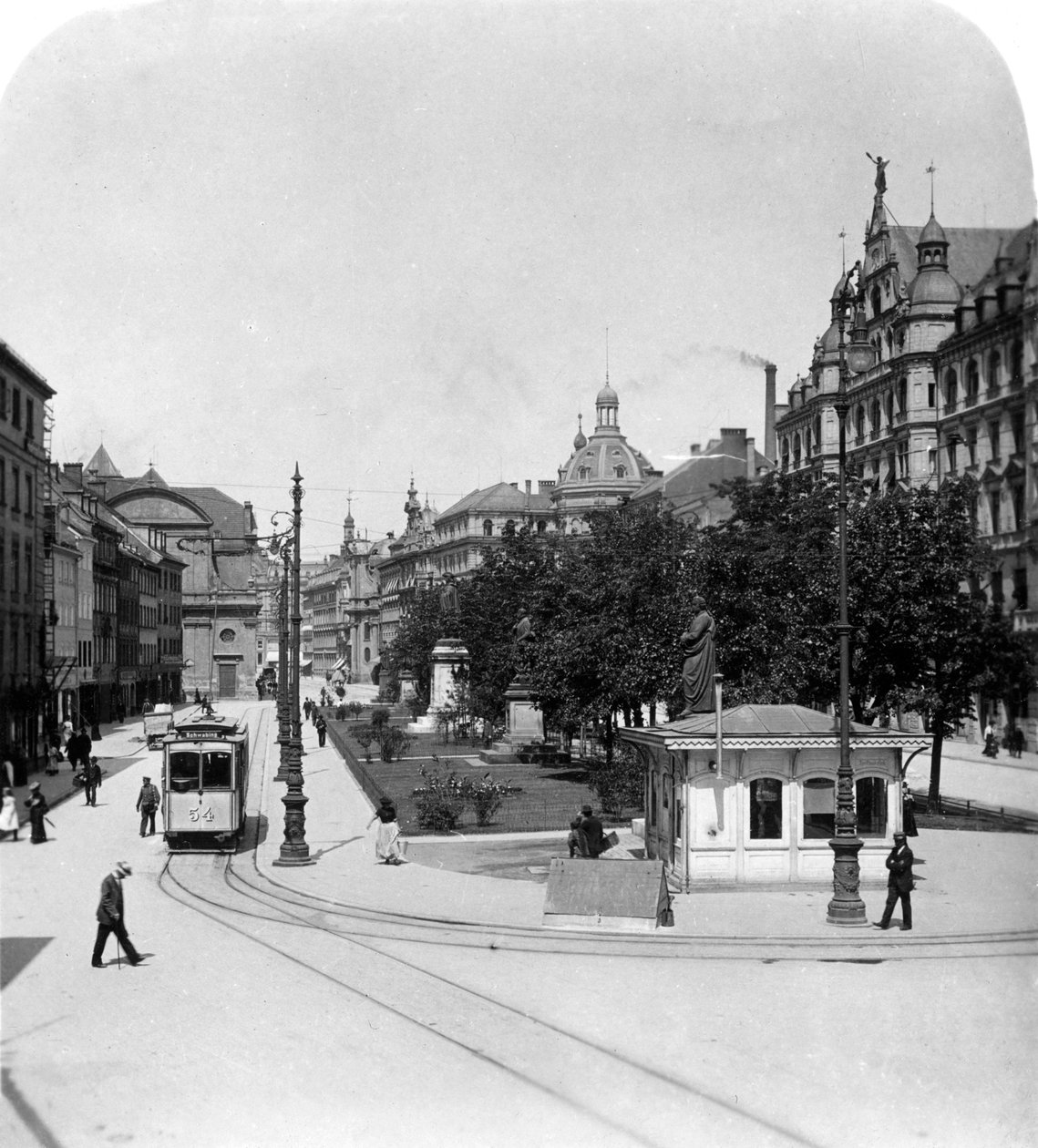 Promenadeplatz i München, Tyskland, omkring 1900-tallet. af Wurthle and Sons