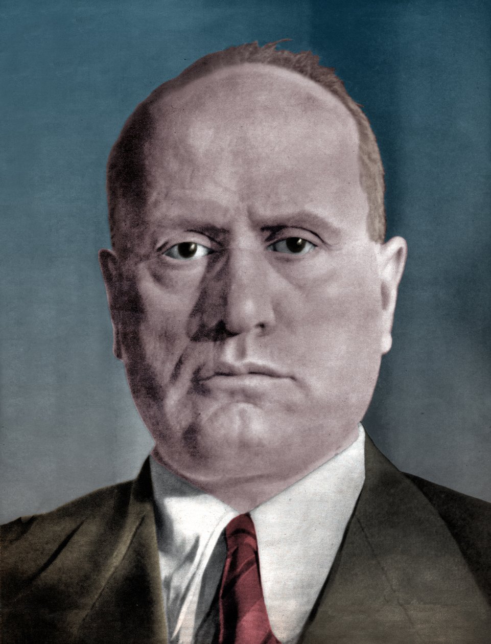 Benito Mussolini af . .