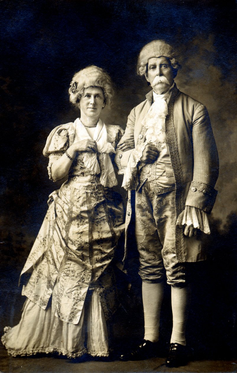 Par i 1700-tals fancy kjole (foto) af Hippolyte Lalaise Devéria
