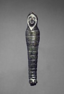 Indhyllet kvinde, fundet i Horncastle (bronze)