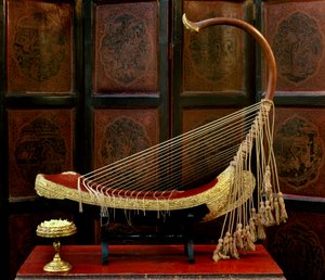 Burmesisk harpe (træ)