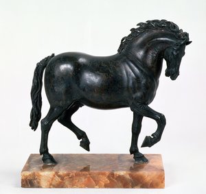 Vandrende hest (bronze)