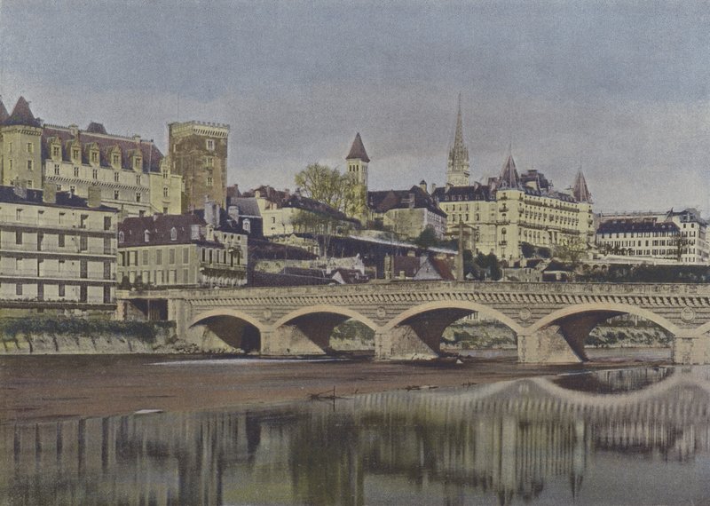 Pau, Vue generale (farvet foto) af (after) French Photographer