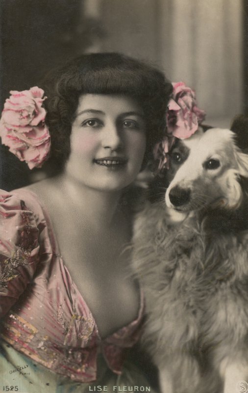 Lise Fleuron af French Photographer