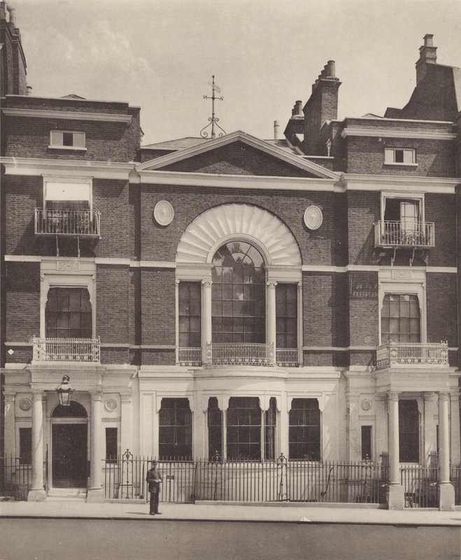 Boodles Club, St James Street, South West af Charles Latham