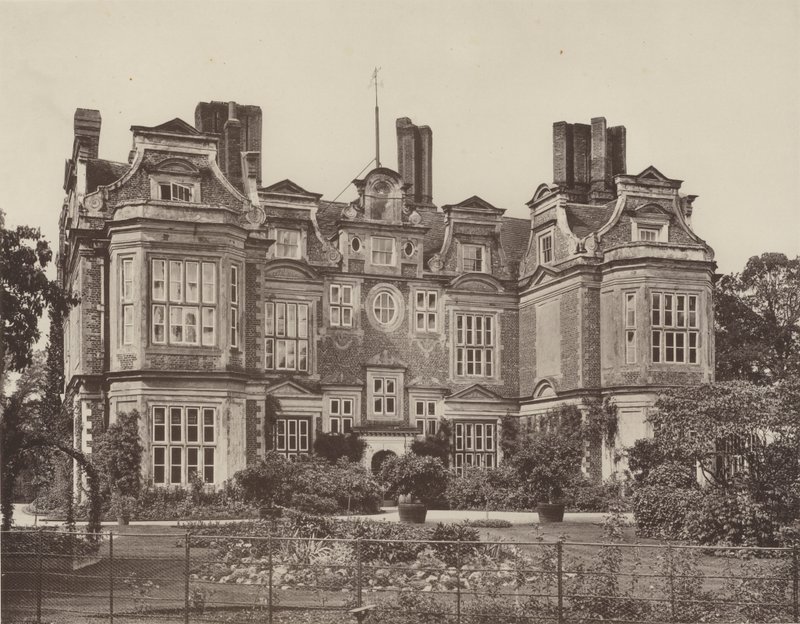 Swateley Hall, Uxbridge, Garden Front af Charles Latham