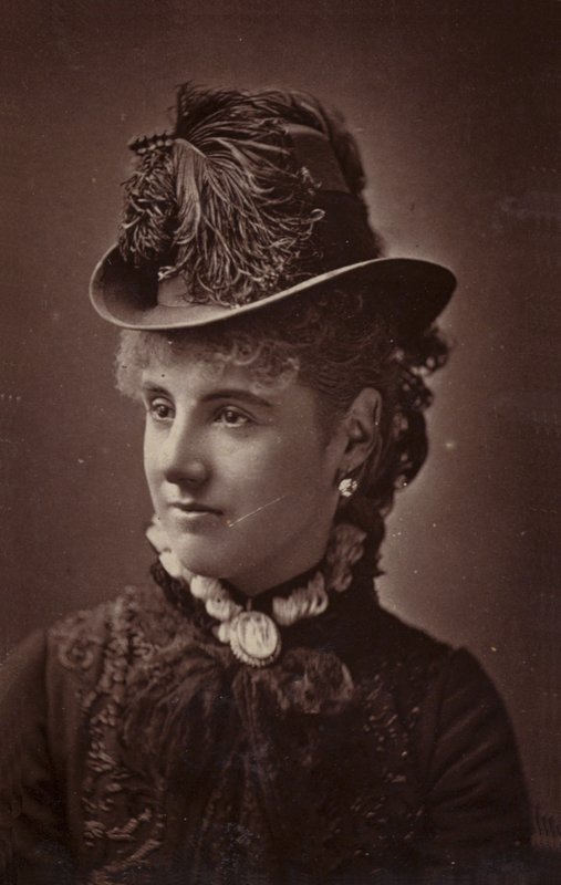 Adelaide Neilson af English Photographer