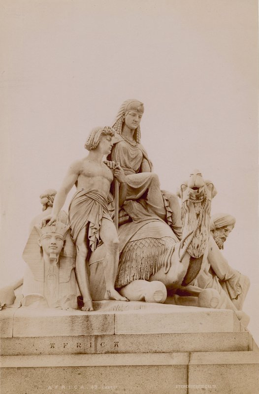 Albert Memorial, South Kensington, London af English Photographer