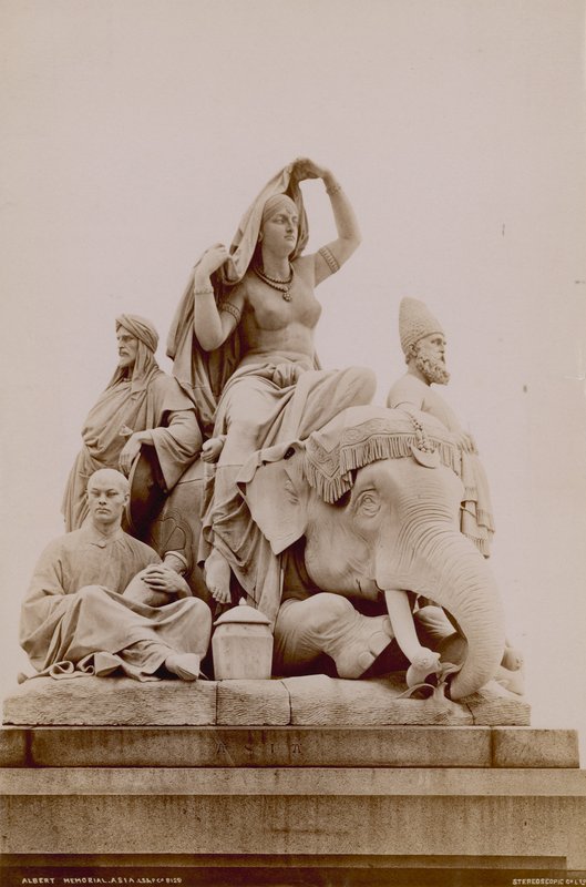 Albert Memorial, South Kensington, London af English Photographer