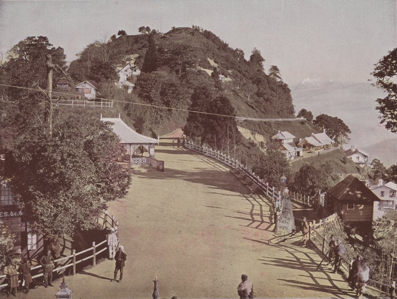 Bandstand, Darjeeling (farvet foto) af English Photographer
