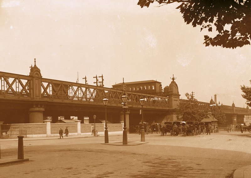 Charing Cross Bridge, London af English Photographer