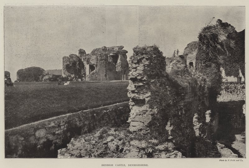 Denbigh Castle, Denbighshire af English Photographer